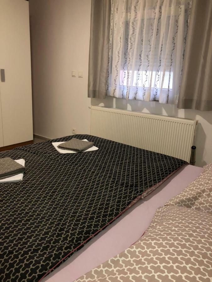 Apartmans And Rooms "Slavica" Novalja Dış mekan fotoğraf