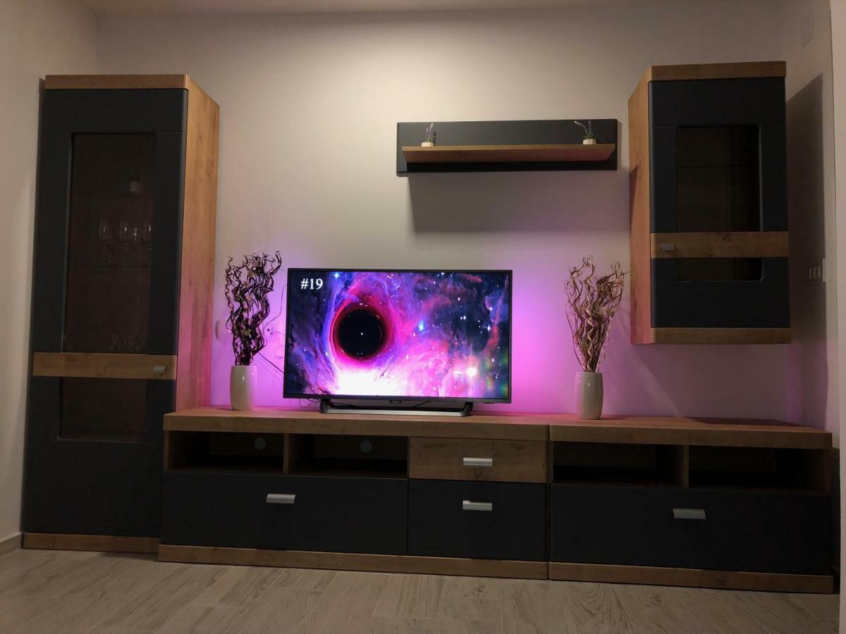 Apartmans And Rooms "Slavica" Novalja Dış mekan fotoğraf