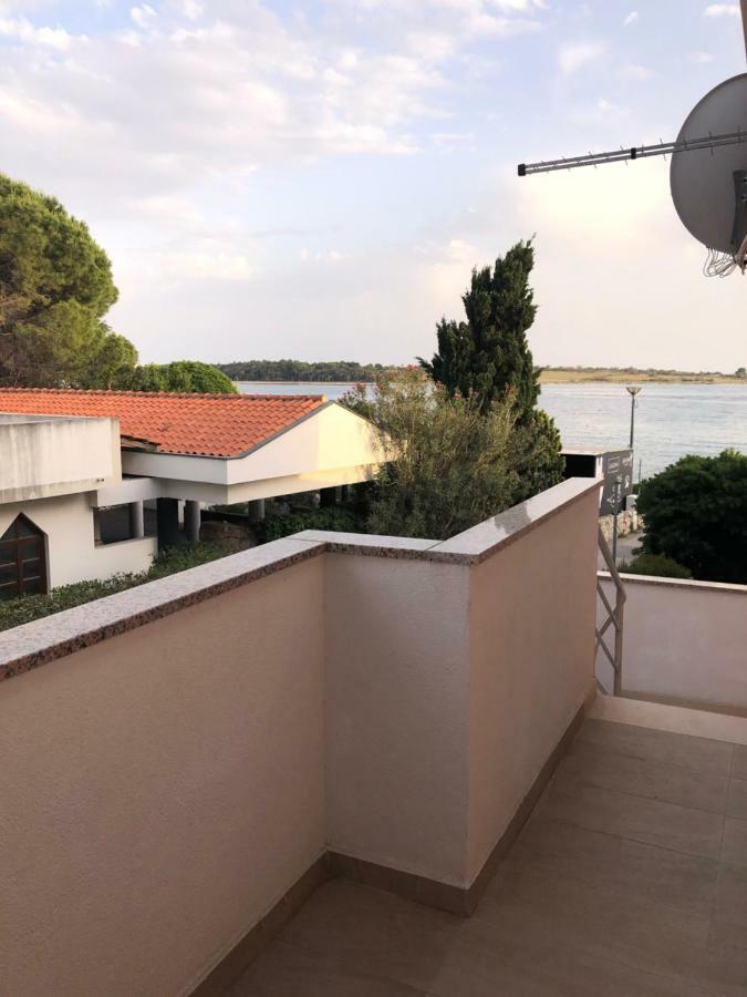 Apartmans And Rooms "Slavica" Novalja Dış mekan fotoğraf